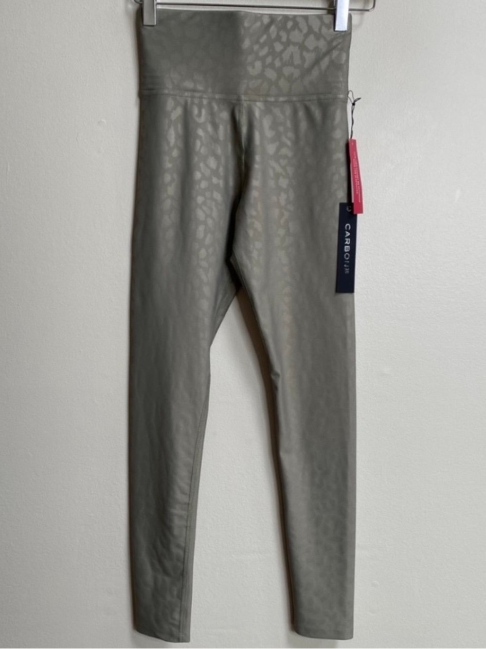 Carbon38 Utility Green high-rise leopard Full Length Leggings Size M